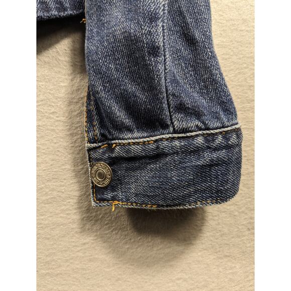 Abercrombie Jean Jacket Womans X-Small Blue Button Closure Distressed EUC - Picture 11 of 12